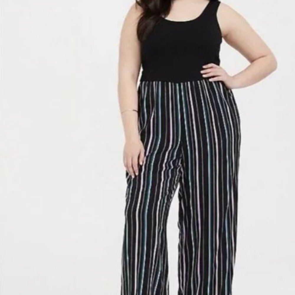 Torrid Challis Wide Leg Jumpsuit Black Purple White Striped Size 2x
